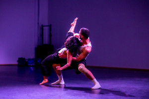 HIER = JETZT 2024 _ Michelle Sara Munoz & Luiz Pereira _ Second Hand News _ Foto